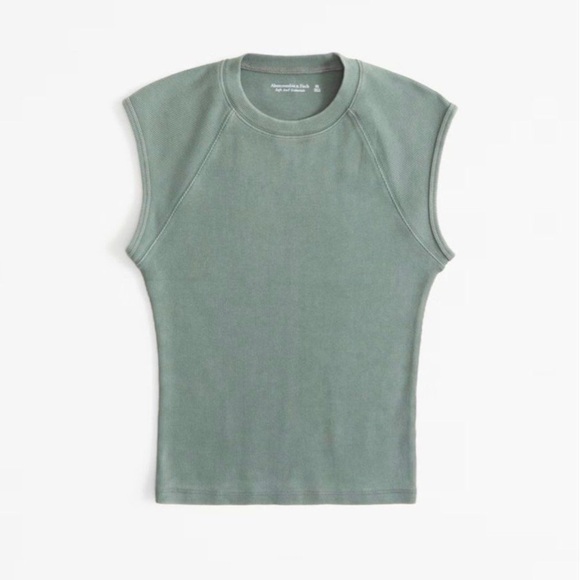Abercrombie & Fitch Essential Tuckable Shell Rib Tee | small - Picture 1 of 4